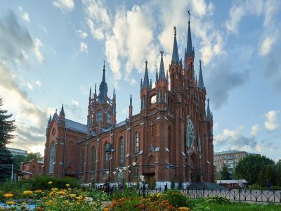 Римско-католический кафедральный собор на Малой Грузинской