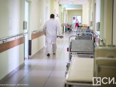 Пострадавших при выбросе метана на руднике «Удачный» доставили санрейсом в Якутск