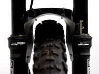 Мини-крыло Gorilla короткое (черный / зеленый)