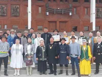 Состоялся финал молодежного конкурса запевал осуохая