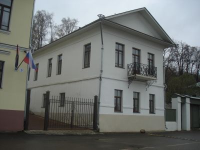 Флигель