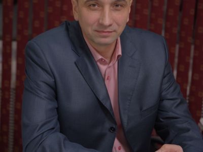 Кто «шьёт» гранитную «одежду» для алданских дорог