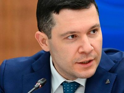 Министр промышленности и торговли РФ поздравил россиян с Днем качества