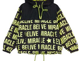 Куртка текстильная с полиуретановым покрытием для девочек (ветровка)