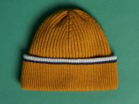 Шапка из шерсти