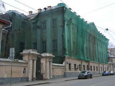 Ограда и ворота