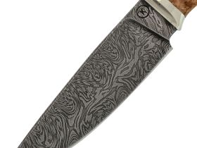 Шкуросъёмный нож Гид, сталь дамаск, рукоять карельская береза