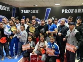 В Узбекистане мас-рестлеры подвели итоги года