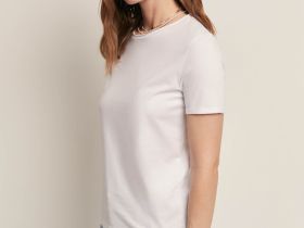 Футболка полуприлегающего силуэта