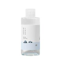 Отшелушивающий тоник с морской водой Round Lab 1025 Dokdo Toner 100 мл
