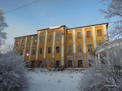 Главный дом-дворец
