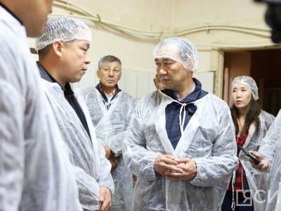 Глава Якутии поручил подготовить план по устойчивому развитию СХПК «Чурапча»