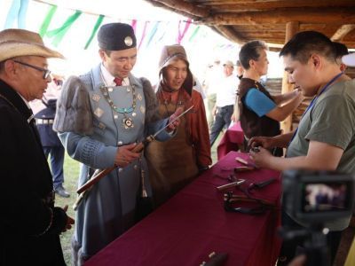 Возрождение якутского железа: 17 кузнецов поборются за звание лучшего на Ысыахе Туймаады