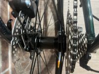 Шоссейный велосипед Atom Tundra Pro, год 2024, цвет Зеленый, ростовка 22