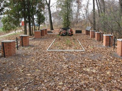 Братская могила № 440