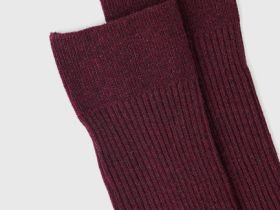 Носки в рубчик, Красный