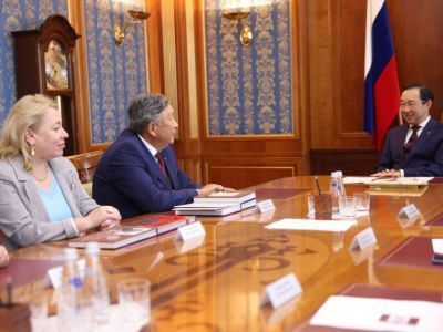 В Якутске состоялась встреча с ведущими экспертами в области онкологии из России и Казахстана