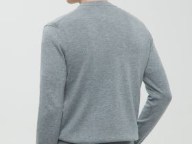 Базовый джемпер прямого кроя