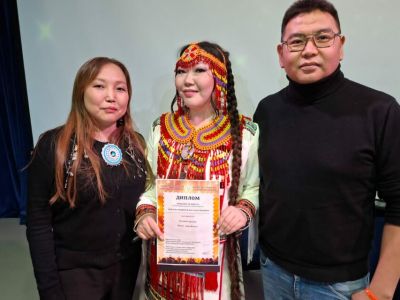 Якутянка победила на фестивале «Поем на родном и на государственном»