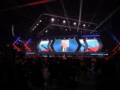 Владимир Путин поприветствовал участников фестиваля "Muus uSTAR"