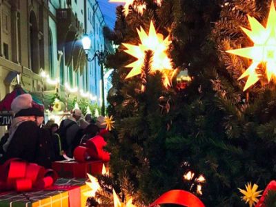 Новогодний Санкт-Петербург — автобусная экскурсия: ёлка у Эрмитажа, Невский, ярмарка