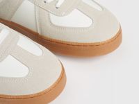 Кеды, Белый