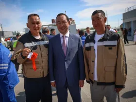 17 новых автомобилей передали районным больницам Якутии