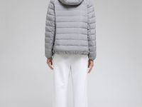 Стеганый пуховик с натуральным пухом