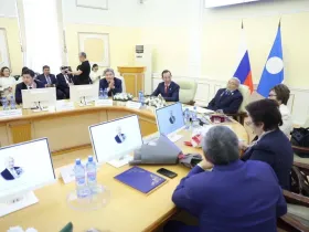 Народный учитель России Виктор Потапов награжден знаком отличия «Гражданская доблесть»