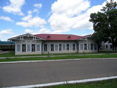 Вокзал железнодорожный станции «Гродеково»