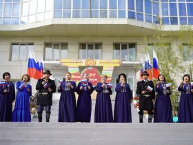 В Якутске провели проект «Триколор дружбы» и благотворительную акцию