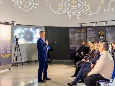 В Якутске состоялась встреча с известным российским путешественником Михаилом Малаховым