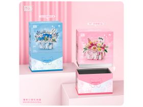 1967_MK Конструктор Бабочка в букете розовых цветов