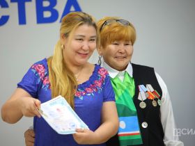 Якутянам вручили нагрудные знаки союза добровольцев Донбасса