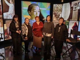 В Хабаровске открылась выставка якутских художников «Земля Олонхо»
