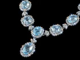 Колье из серебра с топазами э0609кл05260350