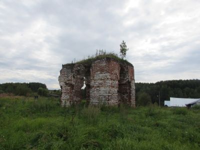 Колокольня церкви Рождества Иоанна Предтечи