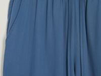 Укороченные брюки свободного силуэта