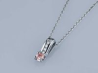 Классическая подвеска из белого золота э4012пд12190140_pink