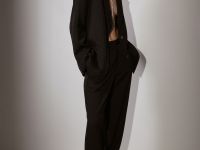 Брюки с защипами