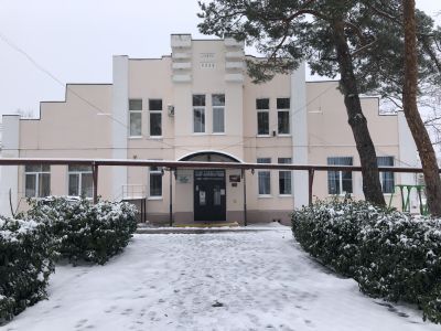 Здание, где выступал перед рабочими видный государственный деятель М.И. Калинин