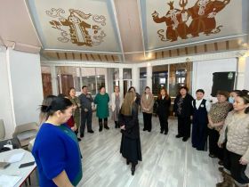 Единый ресурсный центр Якутии провел обучение для активных граждан Таттинского района