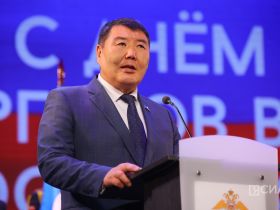На страже правопорядка: в Якутске чествовали сотрудников МВД