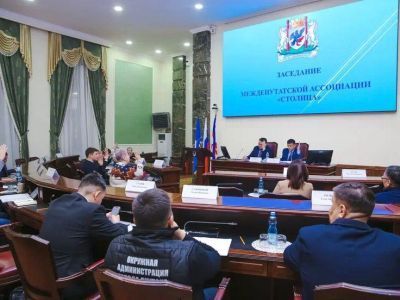 Изменения маршрутов, «наливайки» и борьба с курением: итоги заседания ассоциации «Столица»