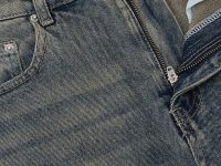 Джинсы прямого кроя