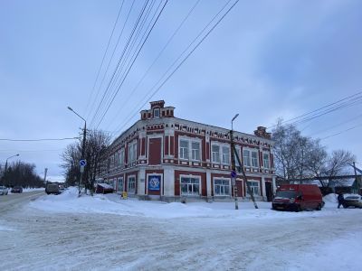 Магазин мануфактурный