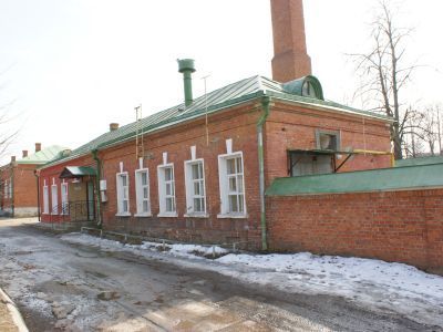 Здание прядильной мастерской (у южной стены)