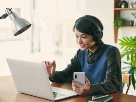 Беспроводные наушники Sony