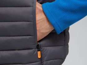 Утепленный стеганый жилет