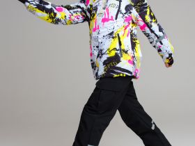 Куртка текстильная с полиуретановым покрытием для девочек